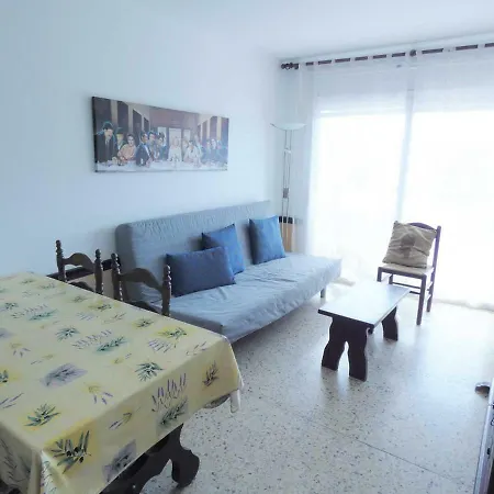 Apartment 4-16