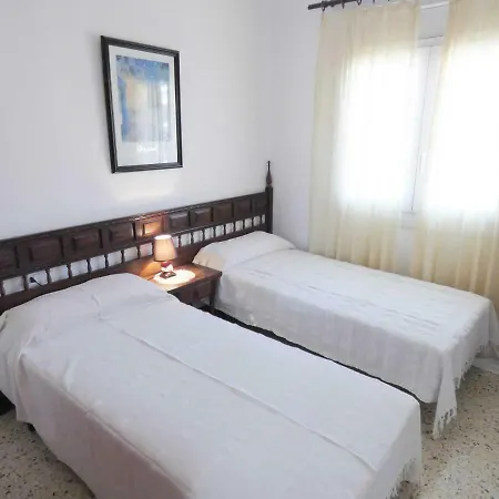Apartment 4-16